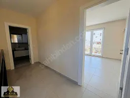Doğa Manzaralı Kapalı Otoparklı Köşe Parsel 3+1 Villa — fotoğraf 8