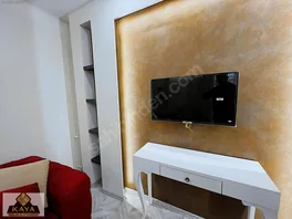 Lüks Eşyalı Önü Açık Katta 1+1 — fotoğraf 17