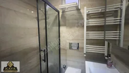 Havuzlu Güvenlikli Lüks Sitede Cam Balkonlu 3+1 Bahçe Katı — fotoğraf 10