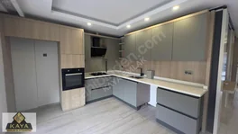 Havuzlu Güvenlikli Lüks Sitede Cam Balkonlu 3+1 Bahçe Katı — fotoğraf 18