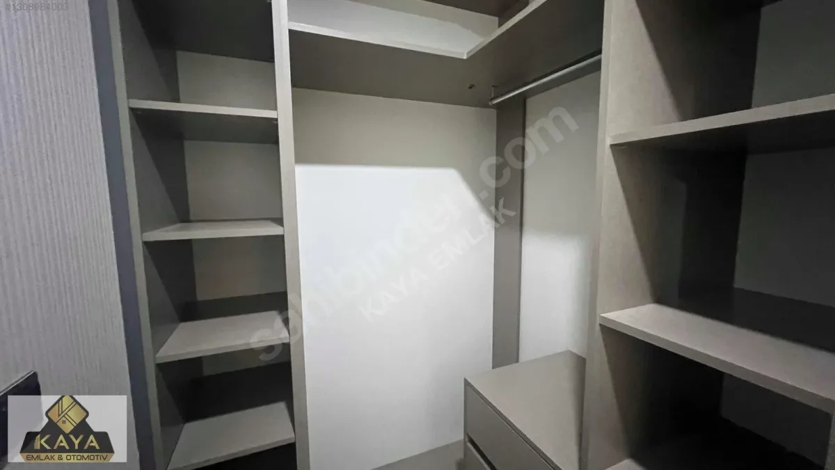 Catta Villa Sitesinde Full kredi Giyinme Odalı Geniş 3.5 +1 — fotoğraf 1
