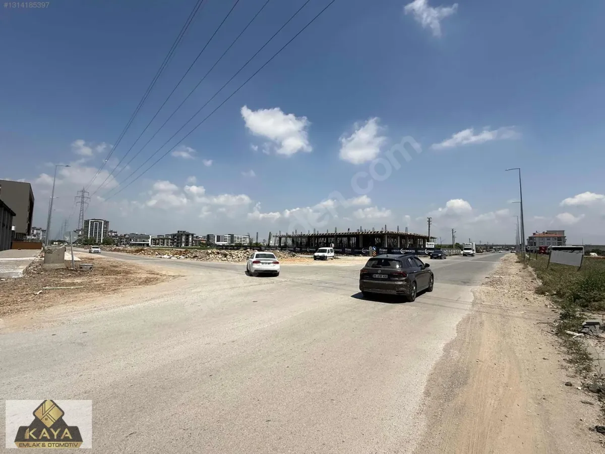 Döşemealtı has yakını inönü cad üzeri 63 m2 ister ev ister ofis — fotoğraf 1