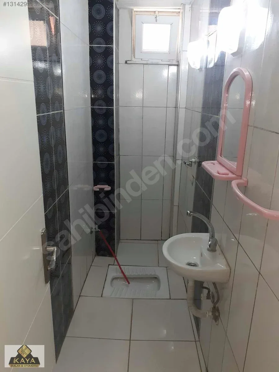 Bahçeyakada 2+1 ayrı mutfaklı yüksek giriş 85 m2 — fotoğraf 1