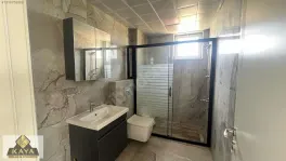 Havuzlu site içi 2+1 büyüklüğünde büyük balkonlu 1+1 — fotoğraf 19