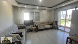 Hastane üniversite ve caddeye yakın Havuzlu Sığınaklı Katta 2+1 — fotoğraf 21