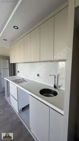 Döşemealtı Tam merkezde Cadde Üstü şık Geniş 1+1 — fotoğraf 15