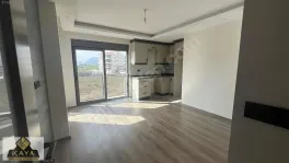 Krediye uygun Köşe Parsel Önü Tamamen Park alanı Katta şık 2+1 — fotoğraf 1
