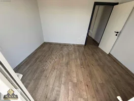 Kaya Emlaktan Bilim Üniye Yakın 1. Katta 1+1 15.000 40 M2 — fotoğraf 7