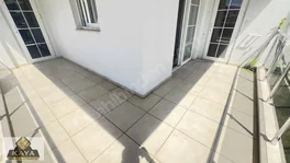 Caddeye Yakın Katta Alaturka Wc Li 3+1 Aile Apartmanı — fotoğraf 18