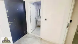 Caddeye yakın lüks site yani bahçe kıllanımlı 1+1 — fotoğraf 6
