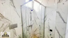 Caddeye yakın lüks site yani bahçe kıllanımlı 1+1 — fotoğraf 7