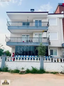 Atatürk cad. 2.sıra katta doğalgazlı üç cepheli 3+1 — fotoğraf 3