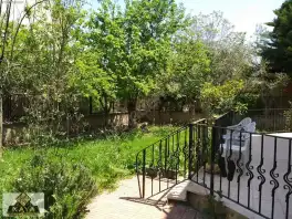 Doğanın içinde 420 m2 Arsa içerisinde 3 Katlı Müstakil Villa — fotoğraf 4