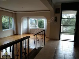 Doğanın içinde 420 m2 Arsa içerisinde 3 Katlı Müstakil Villa — fotoğraf 19