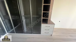 Site kalitesinde giyinme odalı ebeveyn banyolu geniş 2+1 — fotoğraf 30