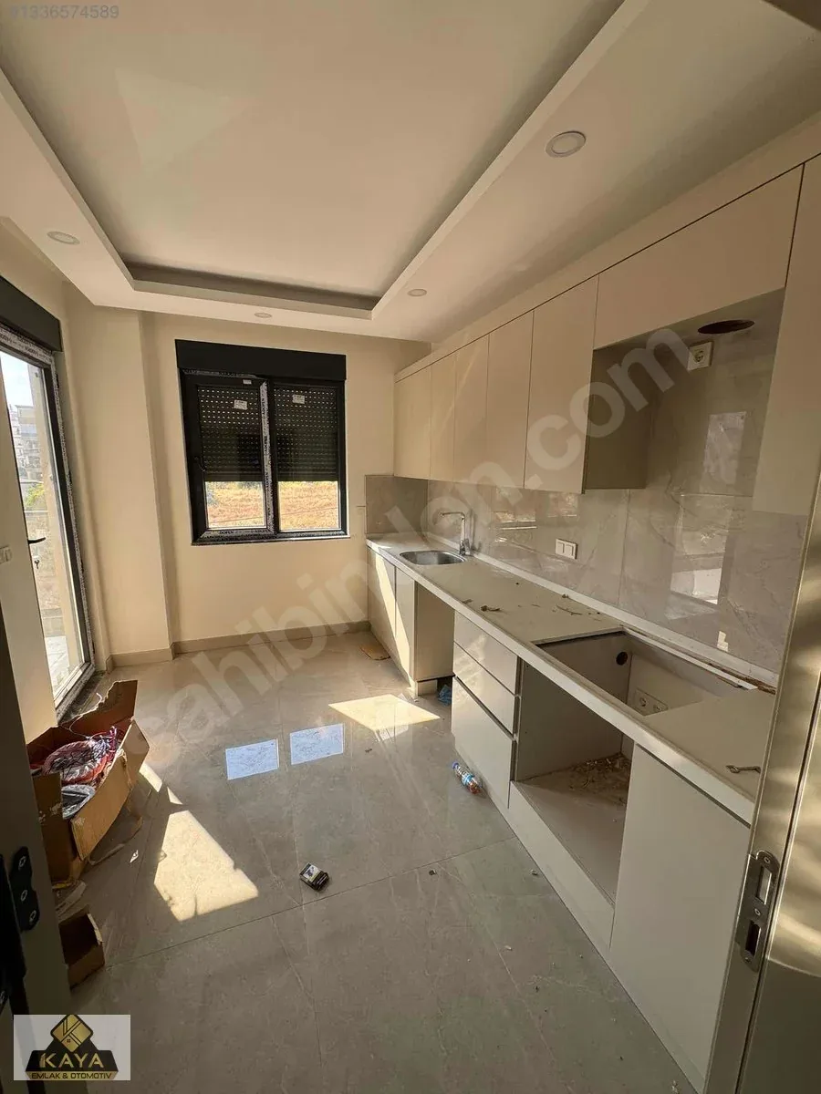 Kayadan bahçeyakada baston kafe arkası 2+1 3 adet kiralık mevcut — fotoğraf 1