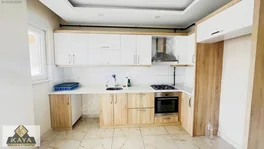 Bahçeyaka Mh Site İçi Doğalgazlı Ebeveyn Banyolu 3+1 — fotoğraf 16