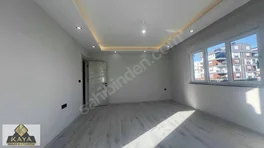 Döşemealtı Merkezde Caddeye 2. Sıra Lüks 2+1 — fotoğraf 16