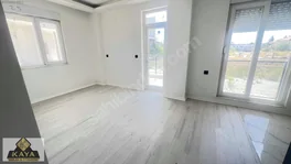 Caddeye Yakın Kullanışlı Geniş 2+1 — fotoğraf 7
