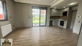 Havuzlu Jeneratörlü Sitede Bahçeli Klimalı 2+1 — fotoğraf 21