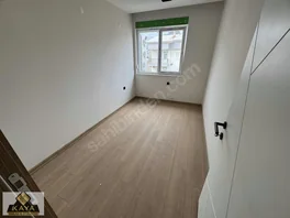 Caddeye Yakın Katta 1. Sınıf İşçilik 2+1 — fotoğraf 7