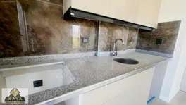 Cadde Üstü Aynı Binada 6 Adet Lüks Geniş Balkonlu 1+1 — fotoğraf 3