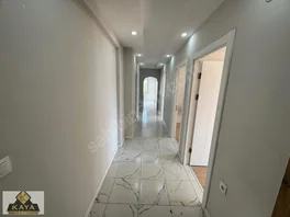 Atatürk Caddesi Üzeri Kullanışlı 2+1 90 M2 25.000 5/1. Katı — fotoğraf 11