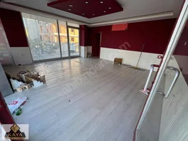 İnönü Caddesinde 45 M2 Kiralık Dükkan — fotoğraf 4