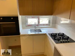 Yenıköyde Klimalı Katta Lüks 1+1 Kiralık — fotoğraf 18