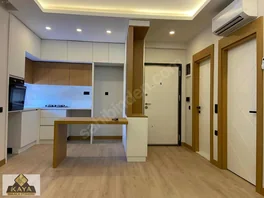 Yenıköyde Klimalı Katta Lüks 1+1 Kiralık — fotoğraf 23