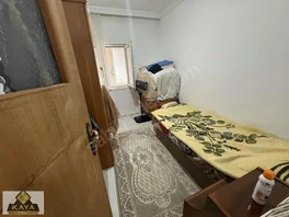 1 Daire 2 Dükkan 375 M2 Arsa İçerisinde Acil Satılık — fotoğraf 4