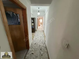 1 Daire 2 Dükkan 375 M2 Arsa İçerisinde Acil Satılık — fotoğraf 6